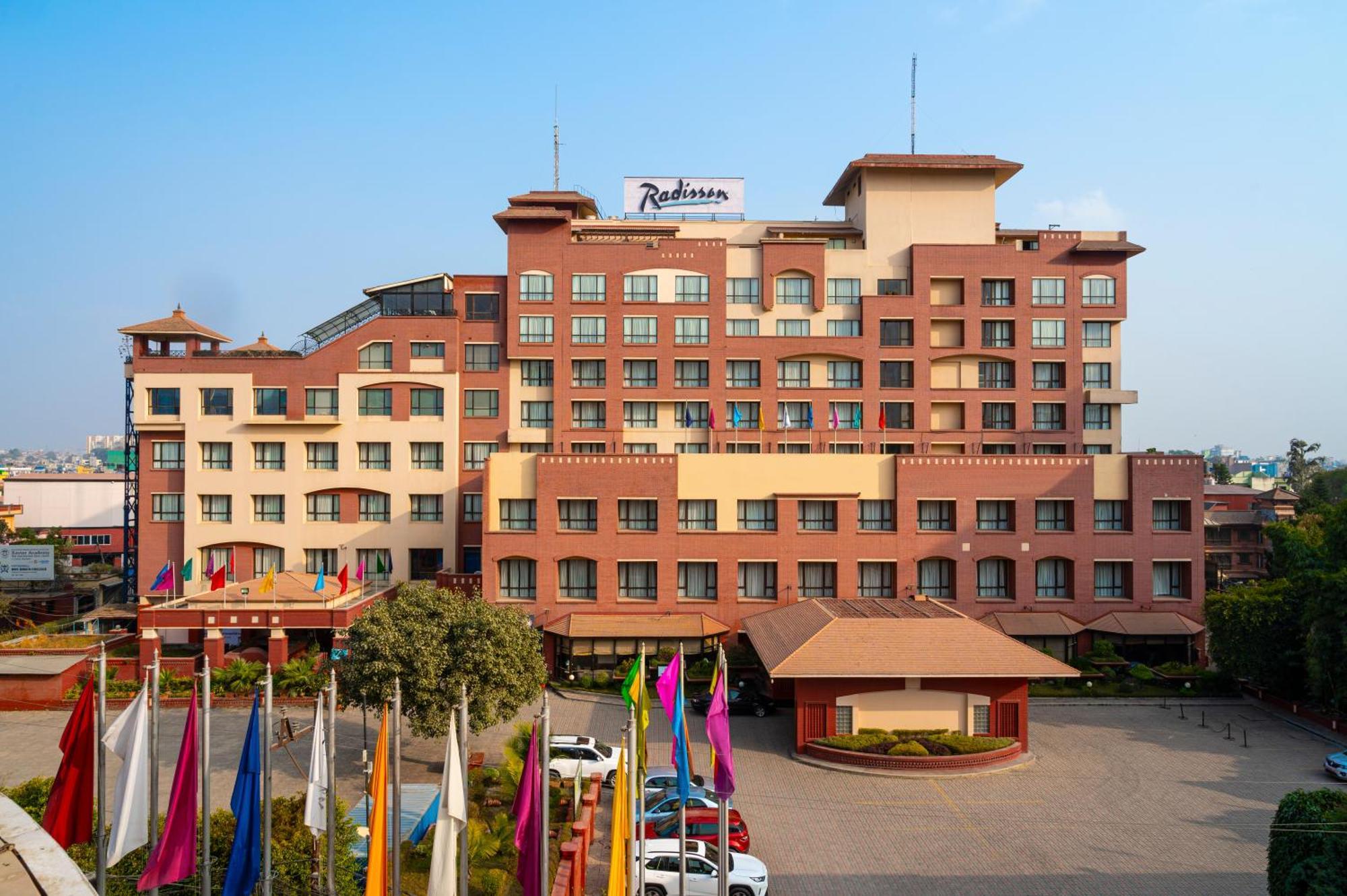 Radisson Hotel Катманду Екстериор снимка