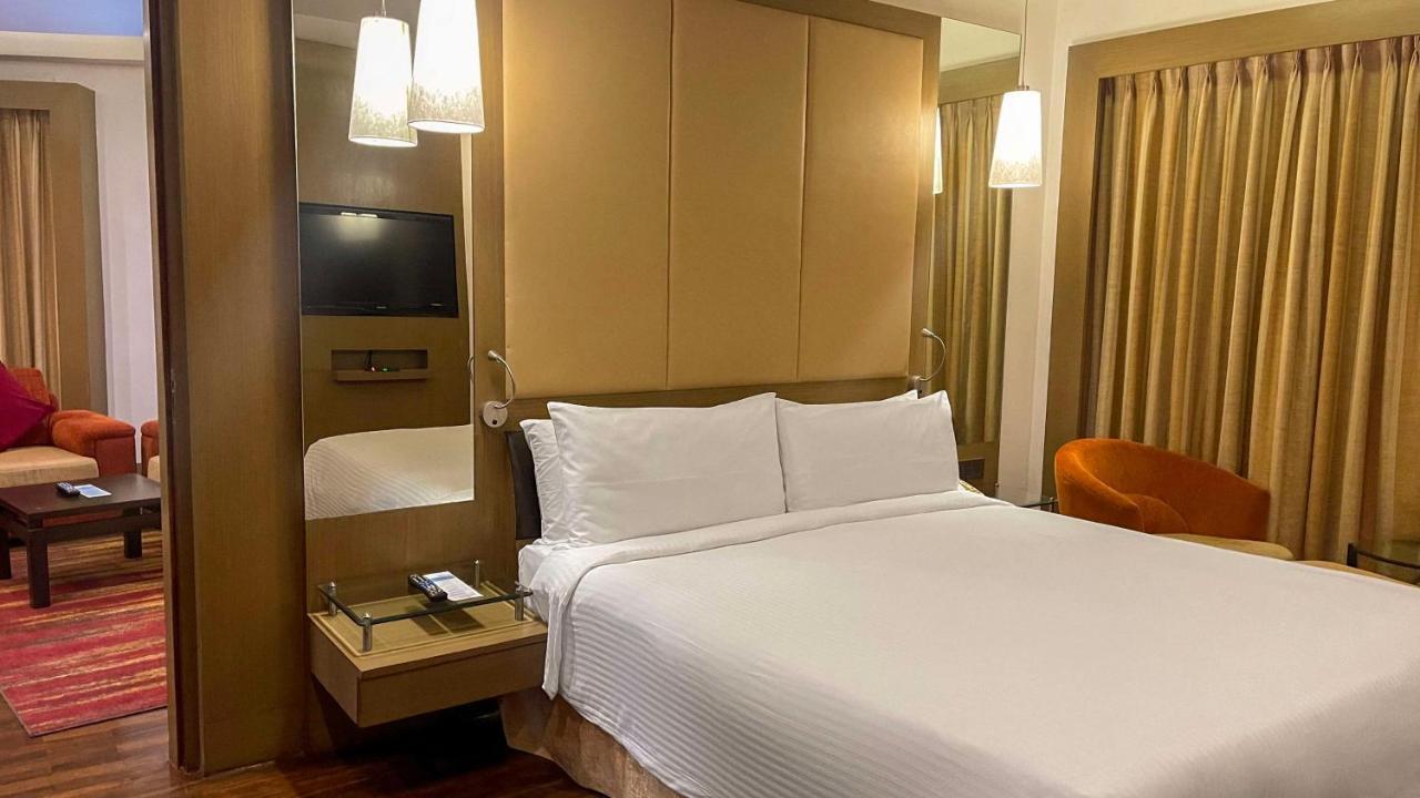 Radisson Hotel Катманду Екстериор снимка