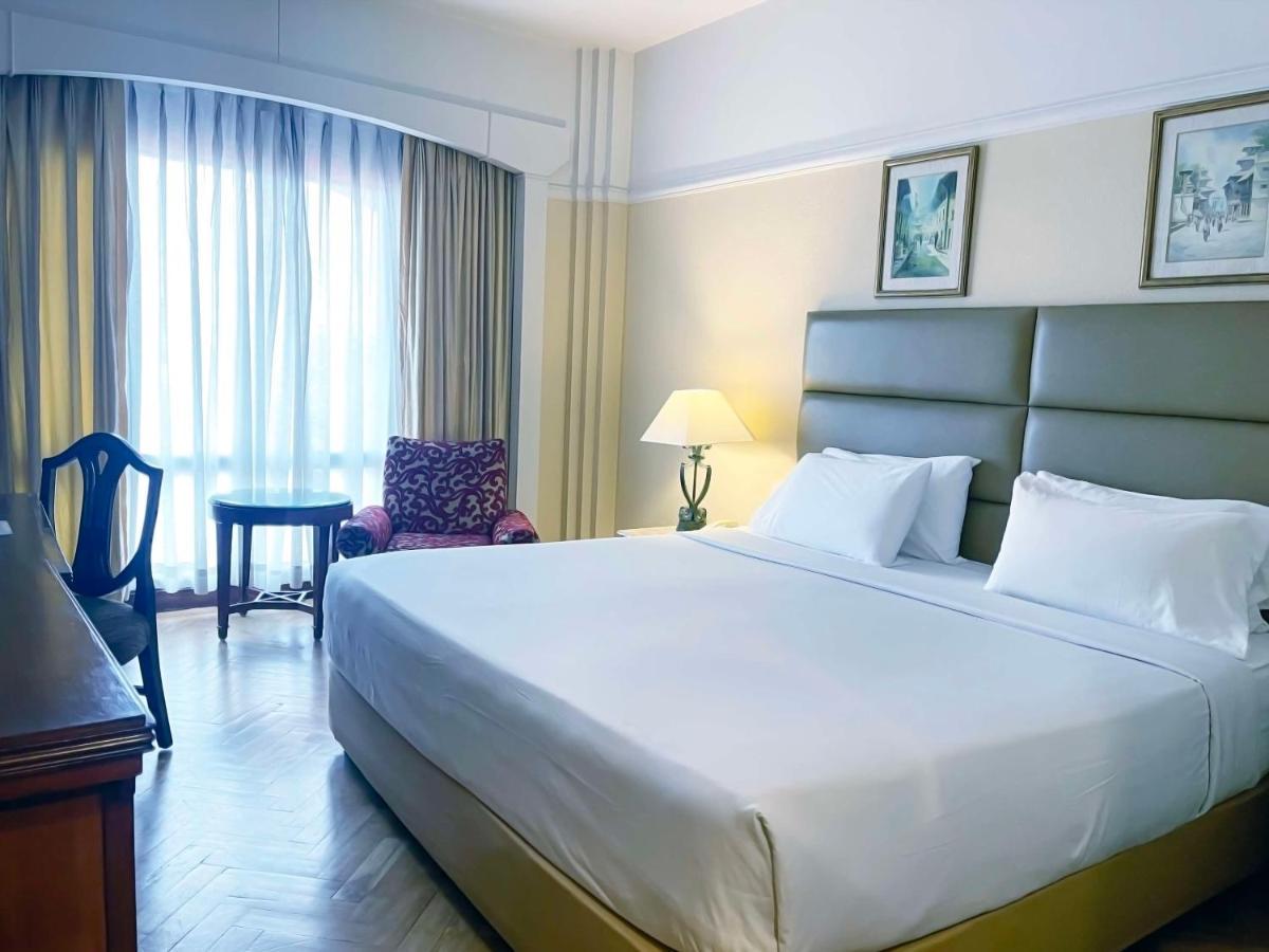 Radisson Hotel Катманду Екстериор снимка