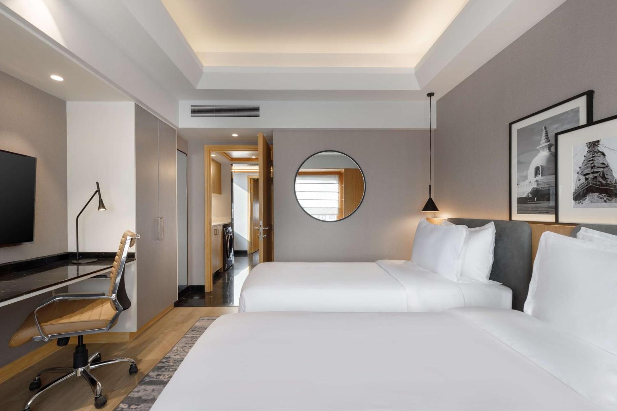 Radisson Hotel Катманду Екстериор снимка