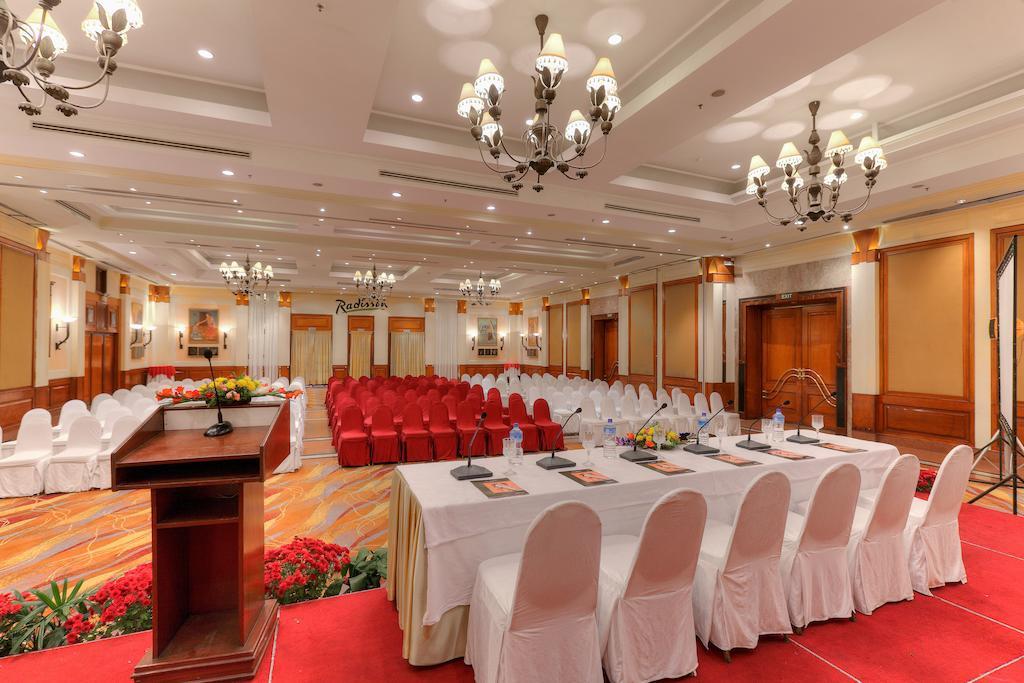 Radisson Hotel Катманду Екстериор снимка